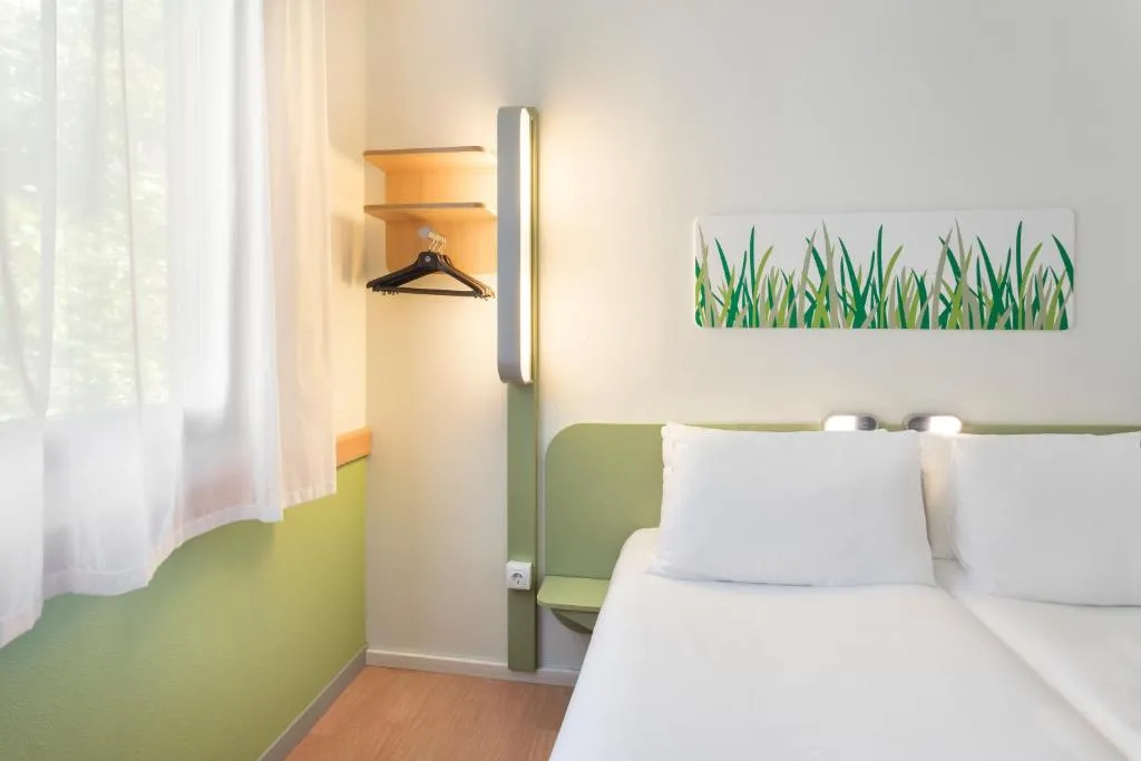 Imagen 8 de B&B HOTEL Zaragoza Plaza Mozart