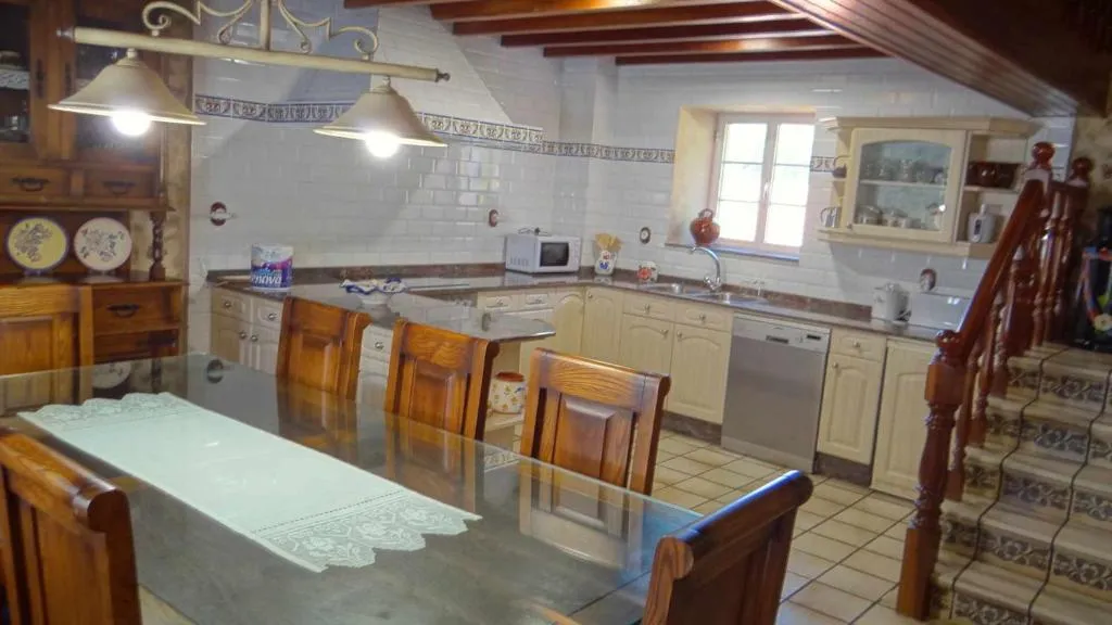 Imagen 5 de Casa Rural en Lira para 9 personas