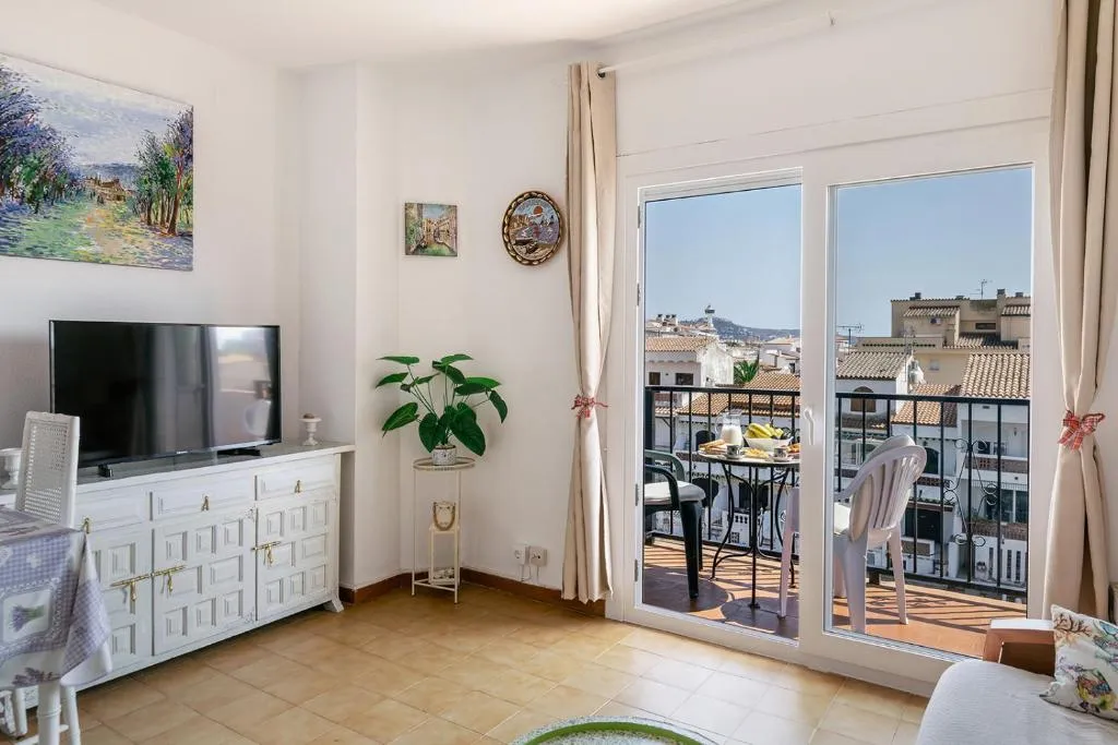 Imagen 1 de Lovely Mediterranean Penthouse in Costa Brava