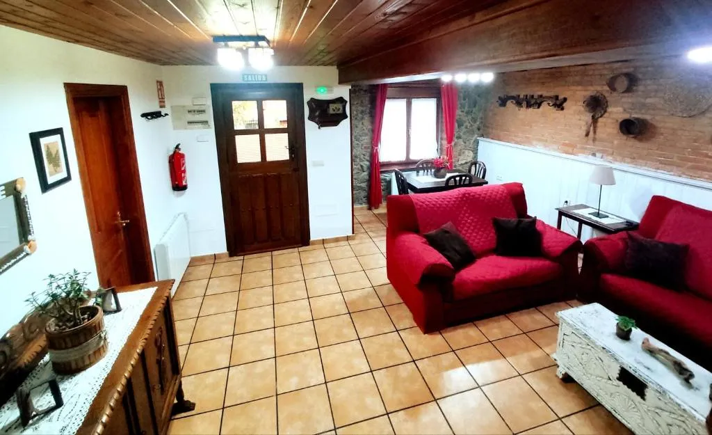 Imagen 2 de Casa Rural La Cobaraza VV