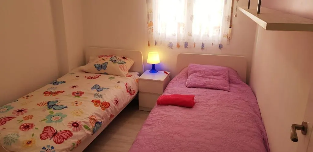Imagen 1 de Casa Jon Con Garage Y Wifi