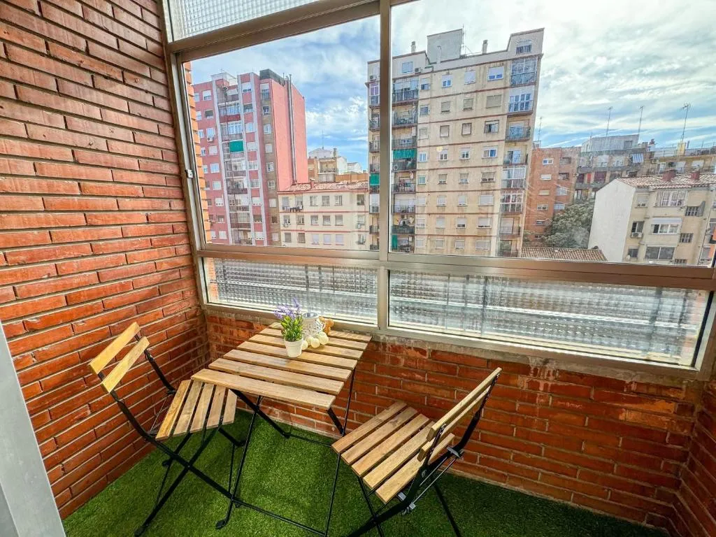 Imagen de El Aguila Del Pilar ComoTuCasa