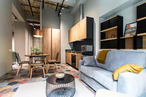 Reina Flats Valencia