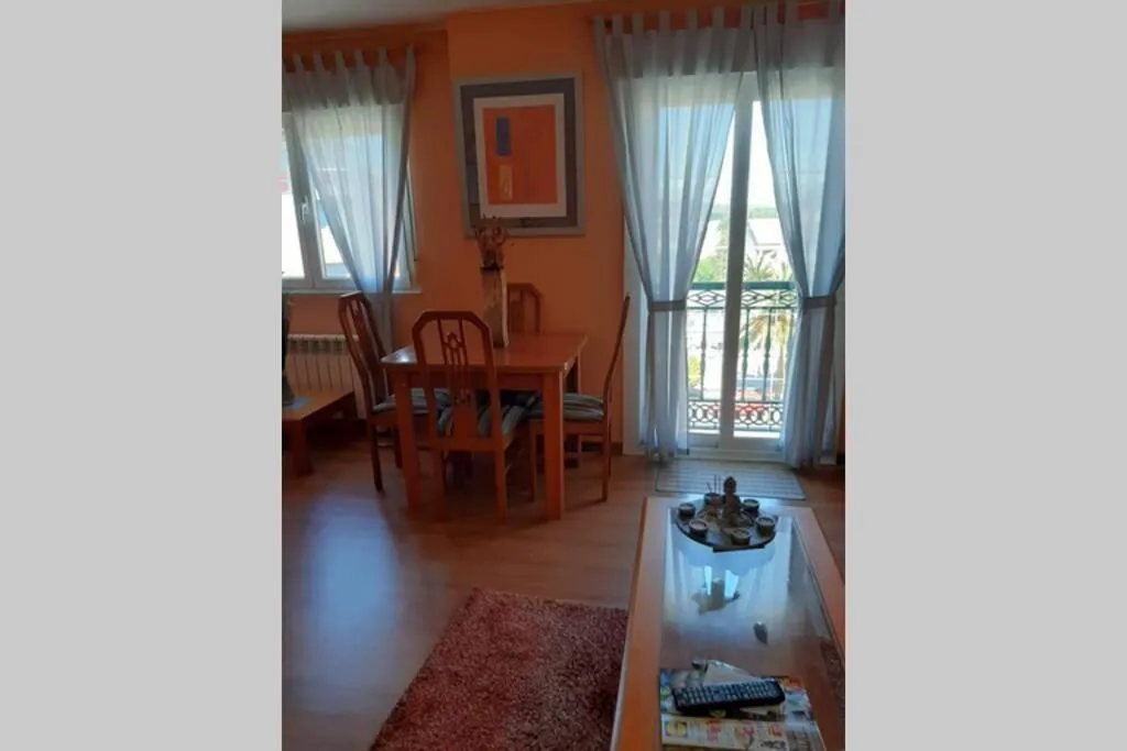 Imagen 3 de Apartamento en el centro de Carballo