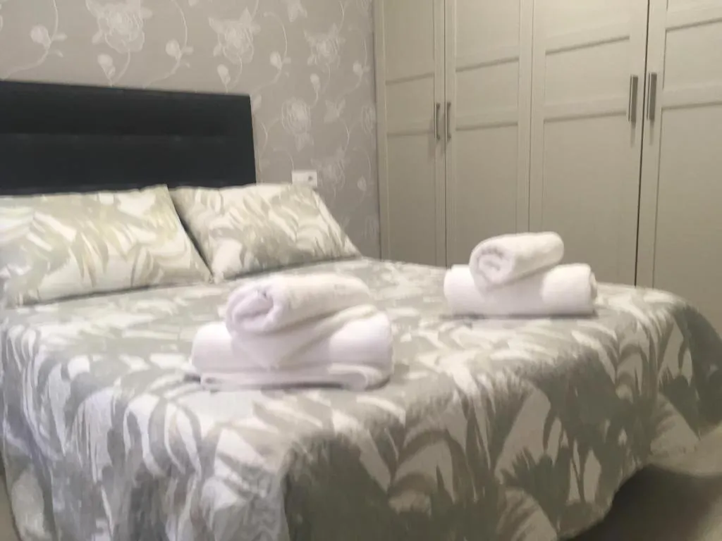 Imagen 3 de A 5 minutos Estac Tren céntrico y estiloso Vivienda de uso Turistico