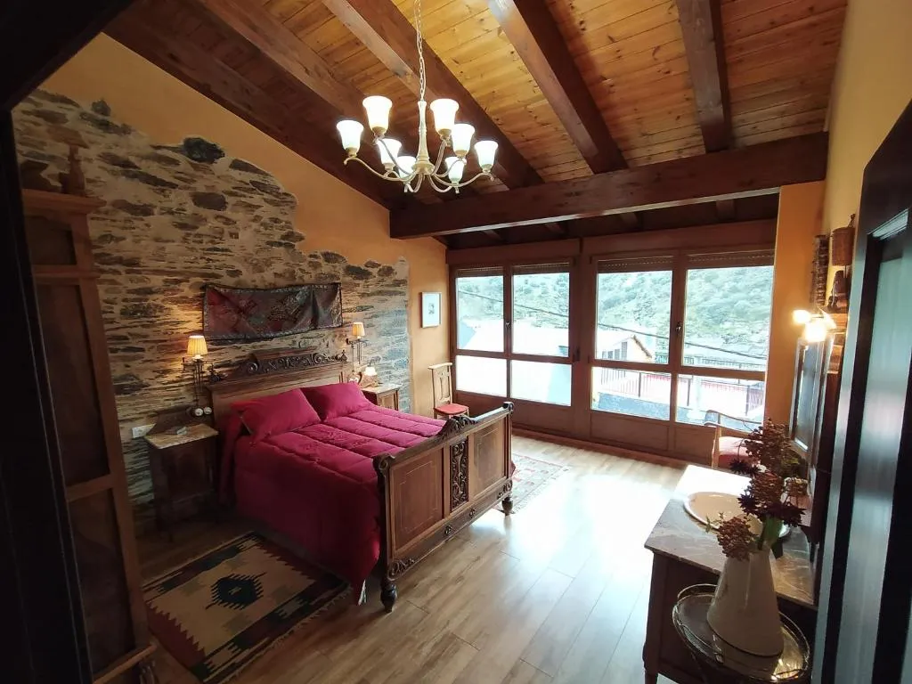 Imagen 3 de CASA CASTAÑÉ
