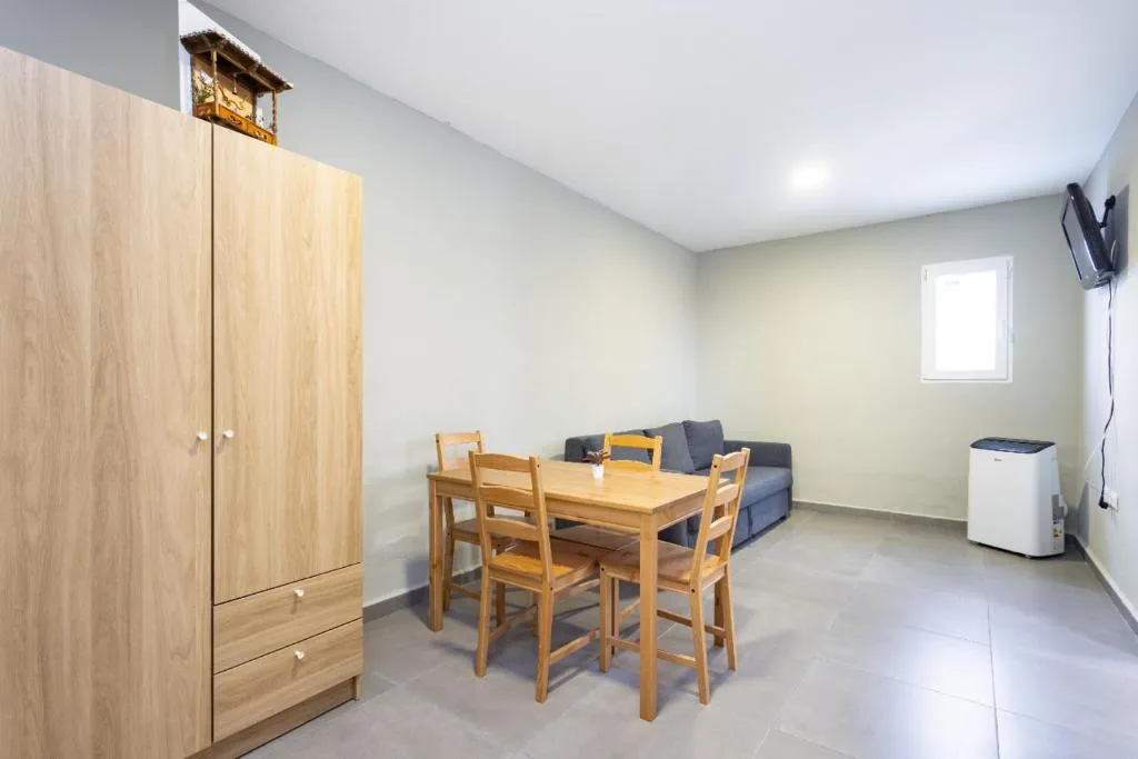 Imagen 7 de Peaceful Escape, Terrace & BBQ in El Escobonal