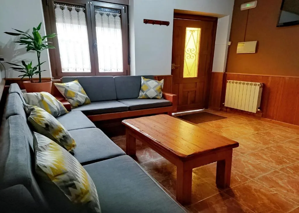 Imagen 4 de Casa Rural Burón