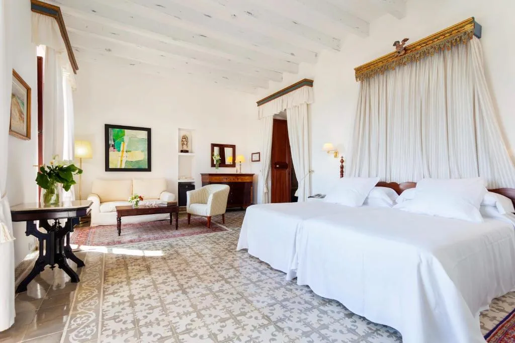 Imagen 8 de Hotel Llenaire