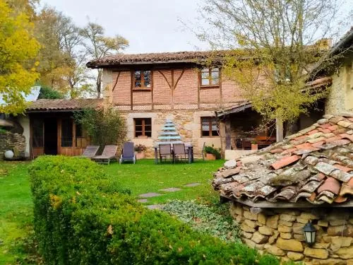 Casa rural con chimenea en el Parque Natural del Gorbea, 2,3,4,5 pax