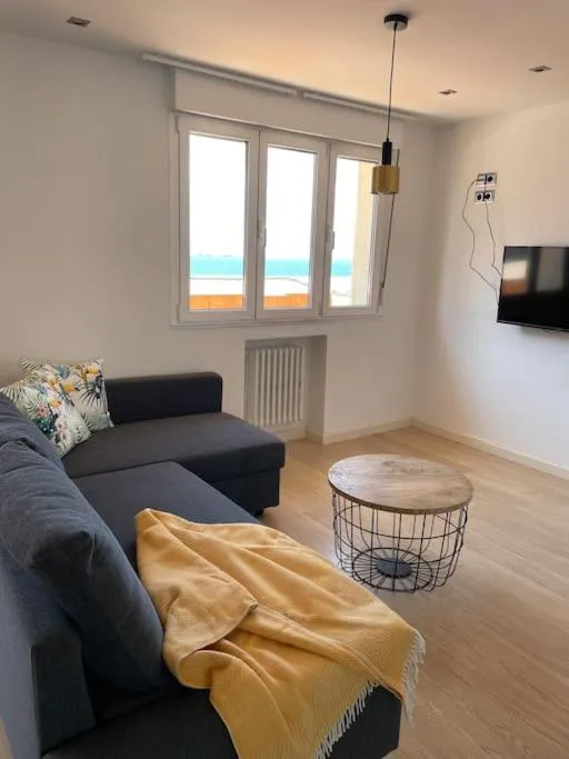 Imagen 4 de Tectum - Ático con terraza en la playa