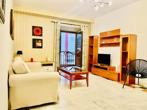 Entrecatedrales Suite