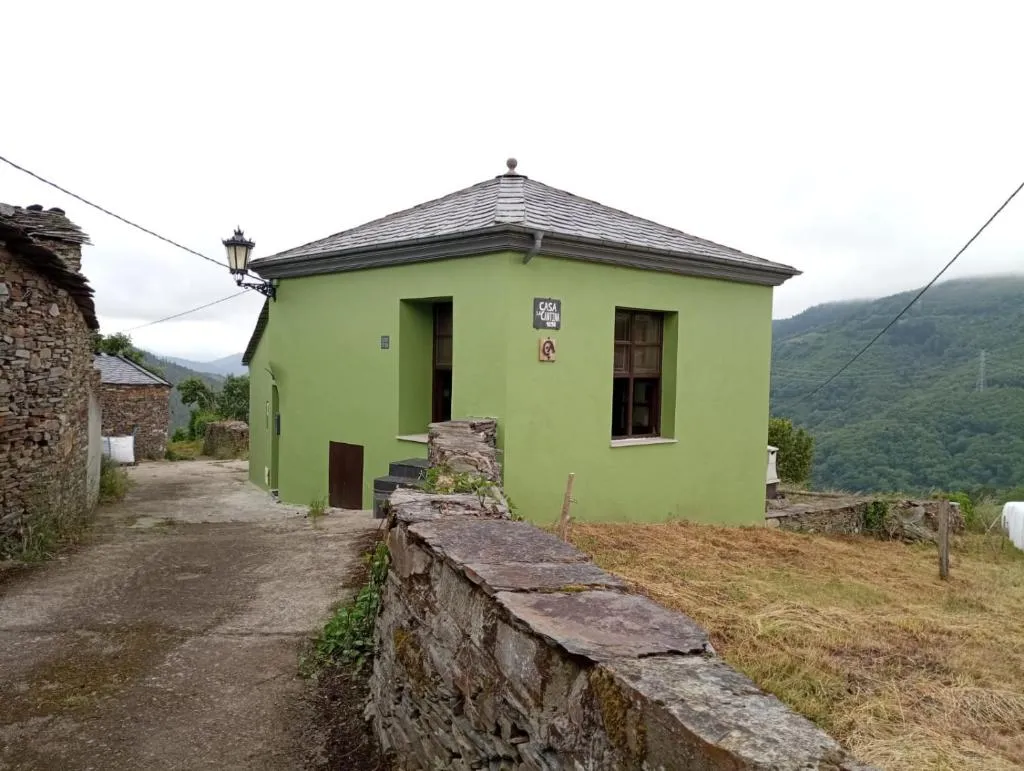 Imagen 2 de Casa Rural de alquiler integro La Cantina de Villarmayor-Asturias