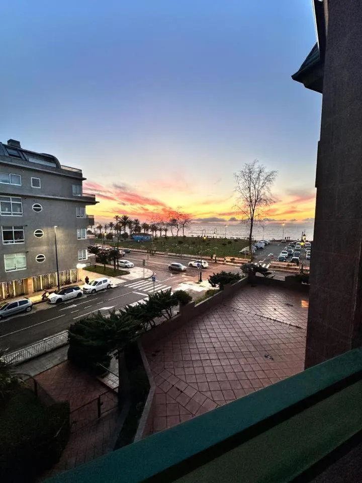 Imagen de Apartamento Samil Primera Línea de Playa 1J