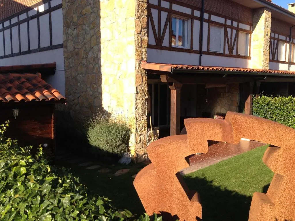 Imagen de Chalet Golf & Wine La Rioja-Cirueña