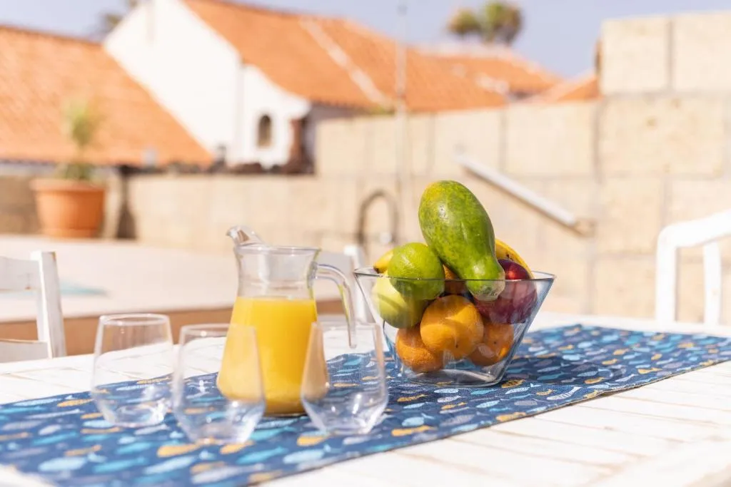 Imagen 8 de Casa Higo - Private pool - Ocean View - BBQ - Terrace - Free Wifi - Child & Pet-Friendly - 3 bedrooms - 6 people