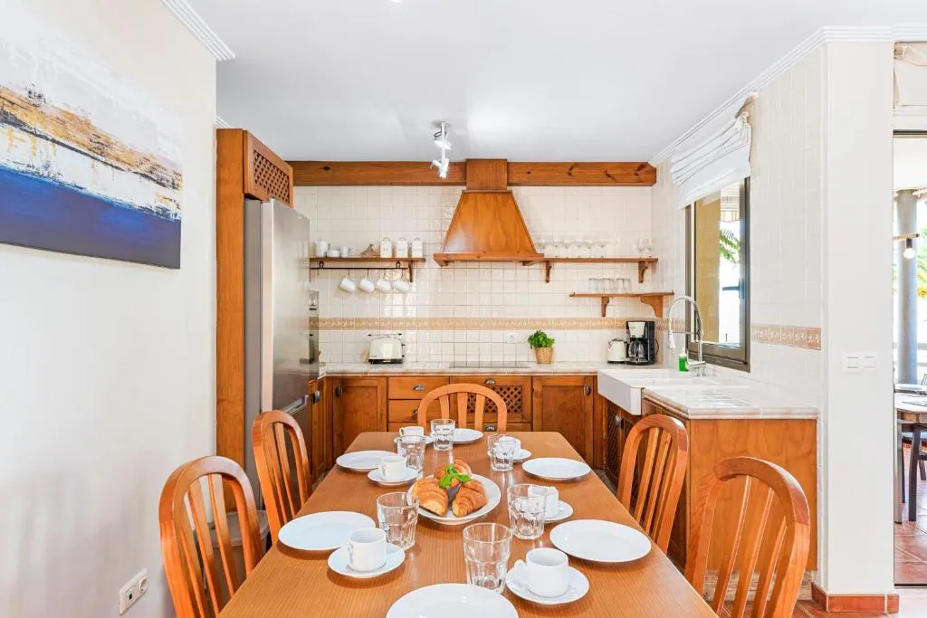 Imagen 5 de MEDANO4YOU Tejita Beach Cottage