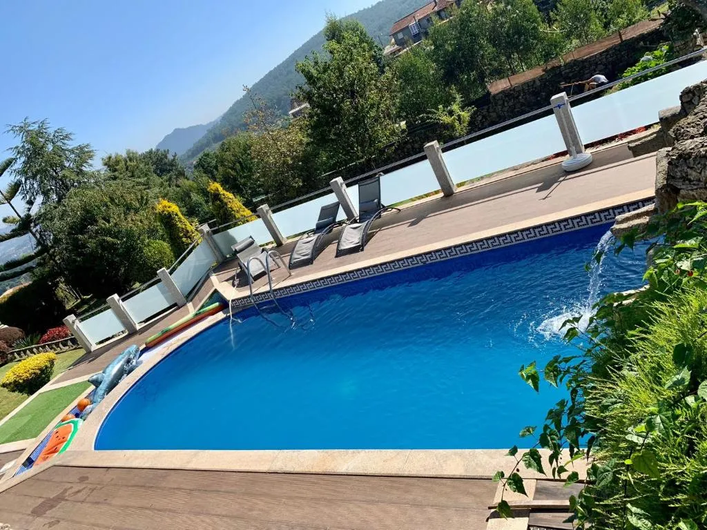 Imagen 3 de VILLA RAICES. Agradable casa con piscina
