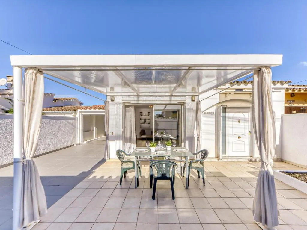 Imagen 4 de Holiday Home Petitbon by Interhome