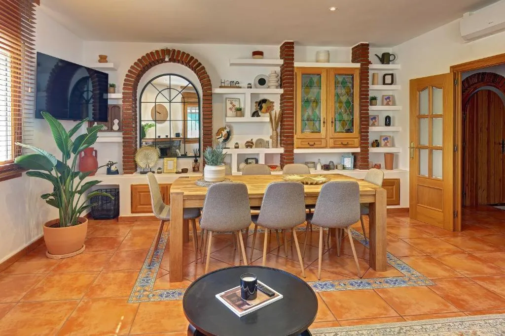 Imagen 6 de VILLA ARBUCIES with private pool