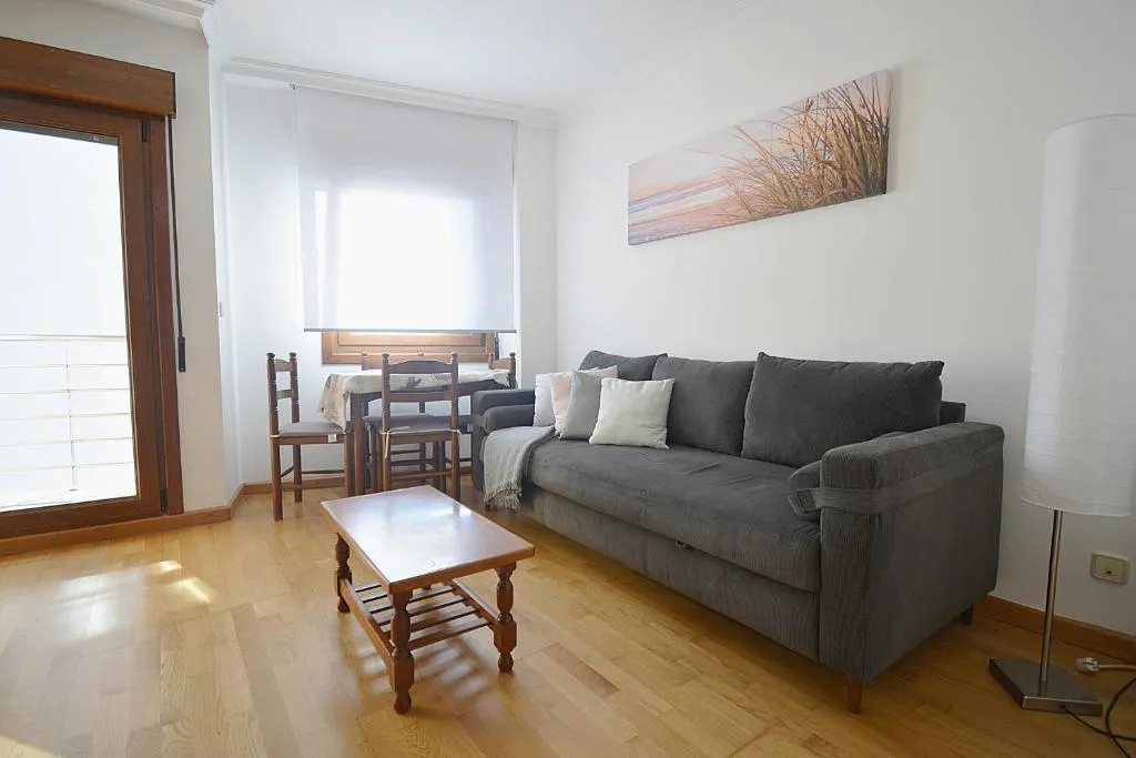 Imagen de Céntrico apartamento con parking en O Grove